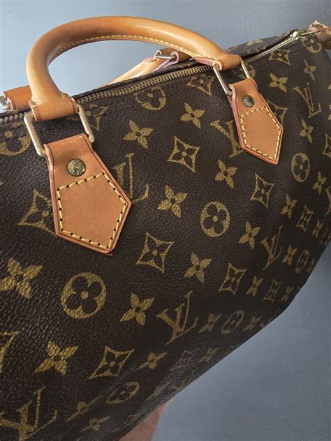 authentic louis vuitton speedy 35.